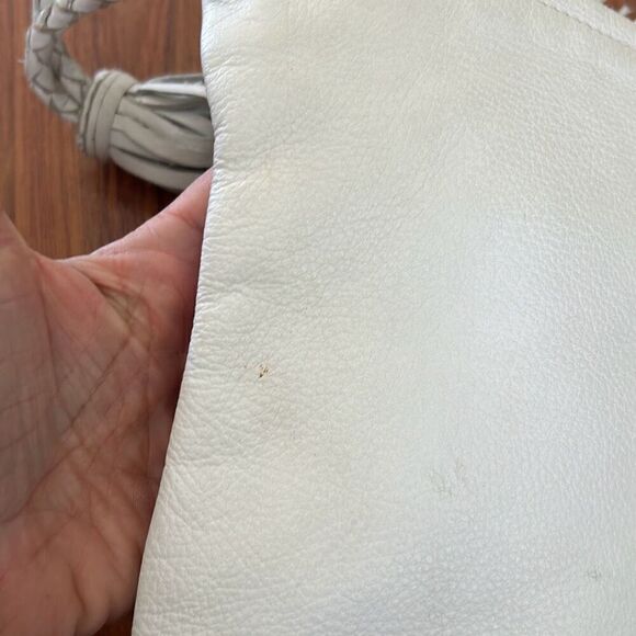 Jennifer Haley white leather clutch handbag with large tassel - Picture 7 of 7